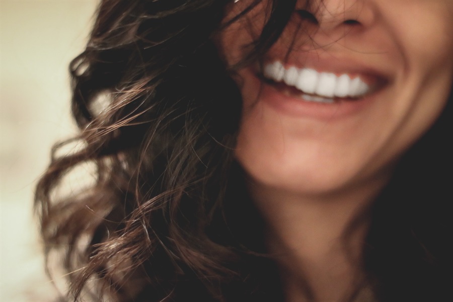 Foods to Avoid If You Want a Bright and Healthy Smile