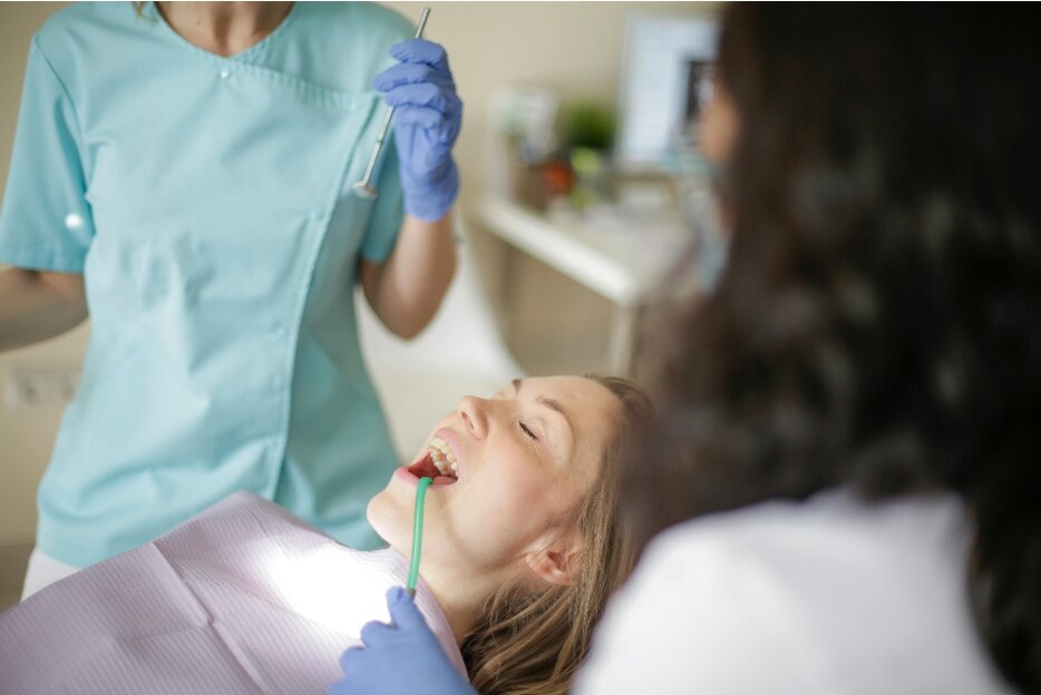 The Implant Recall Visit: How Hygienists Can Stop Peri-Implantitis Before It Starts